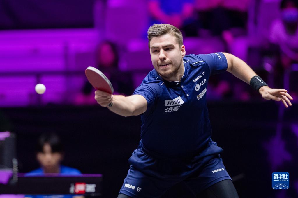 竞技场上取 竞技场上取